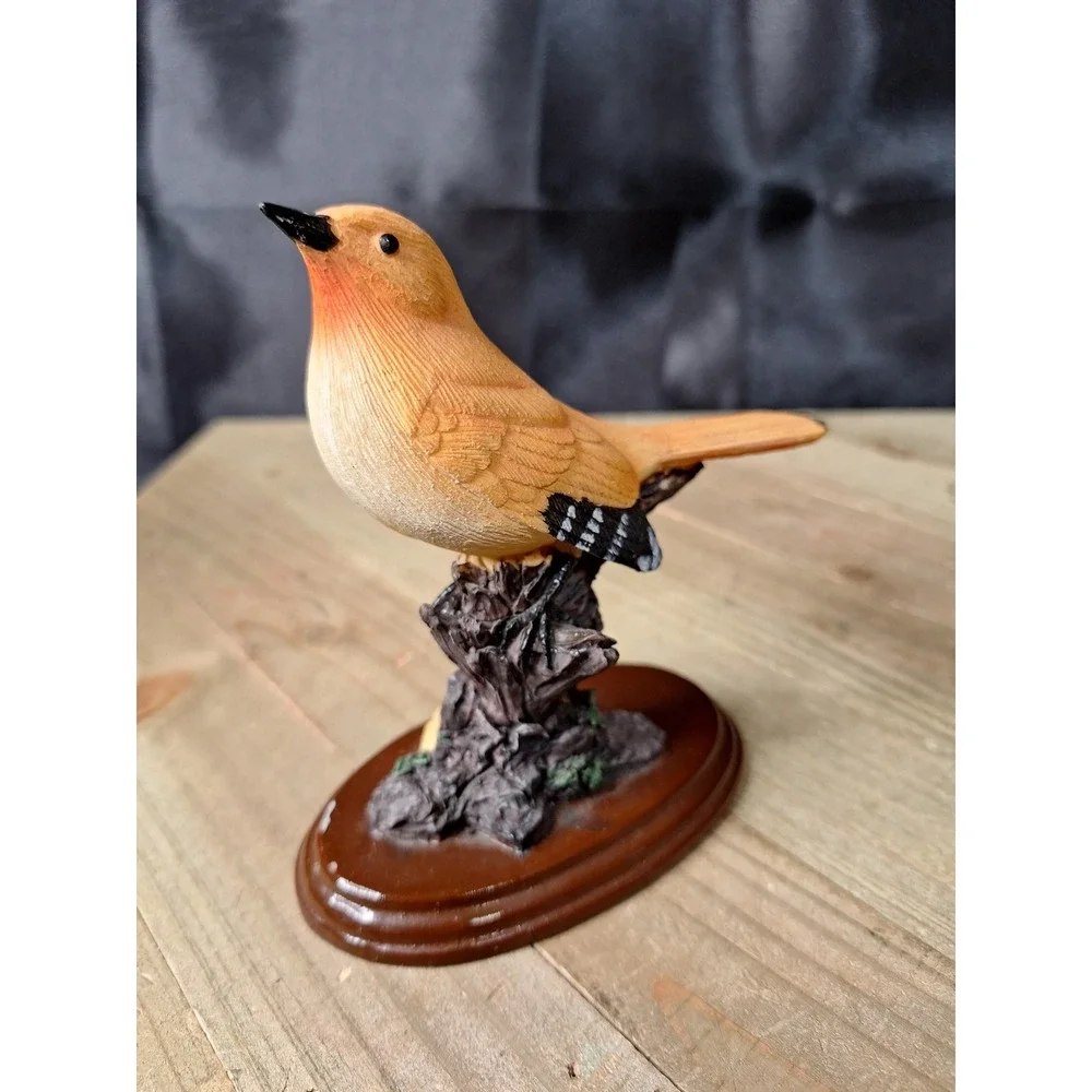 Resin Yellow Female Baltimore Oriole Figurine on Tree Stump Hand Painted